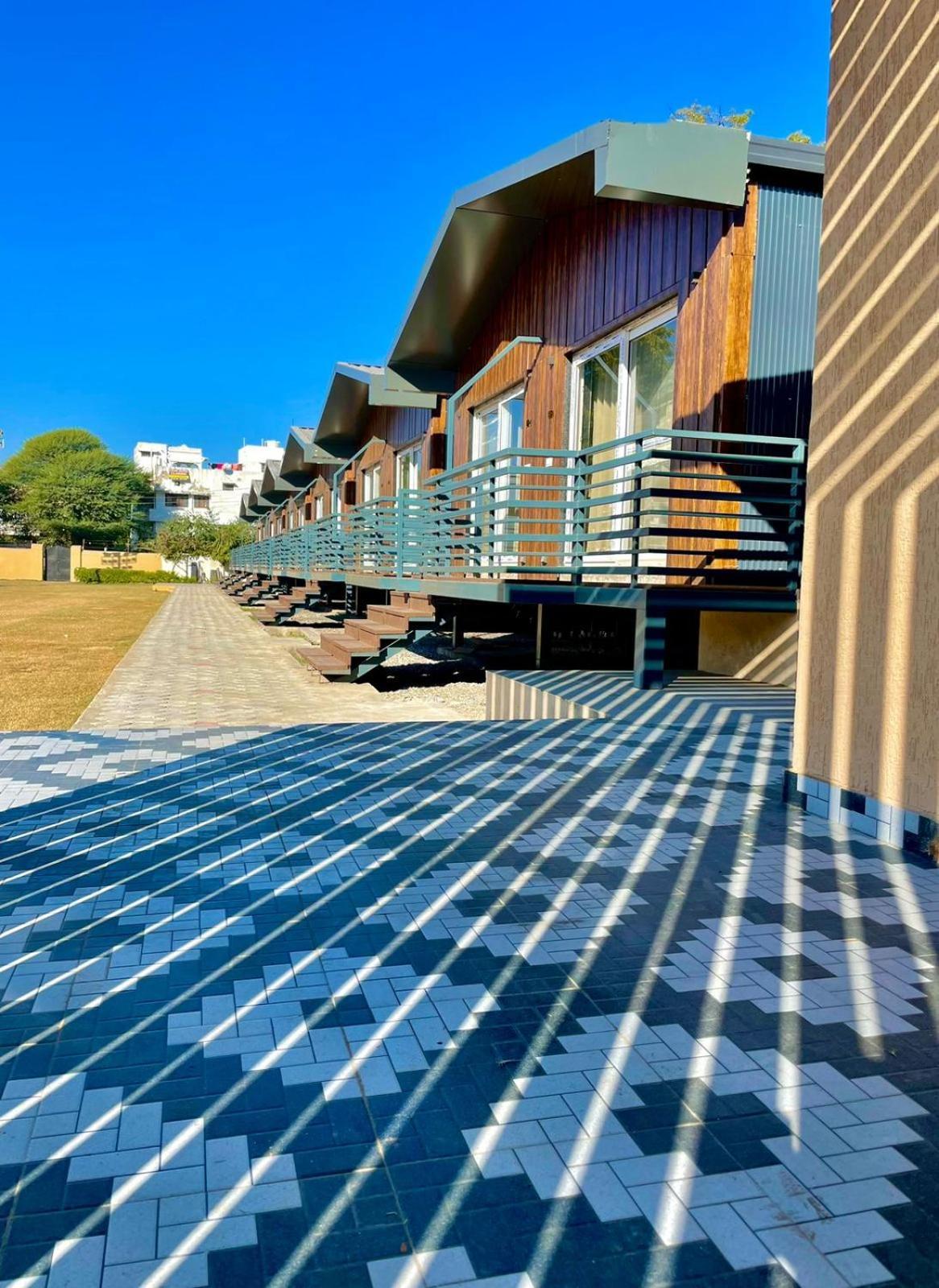 Vrindavan Greens Resort Udaipur Esterno foto